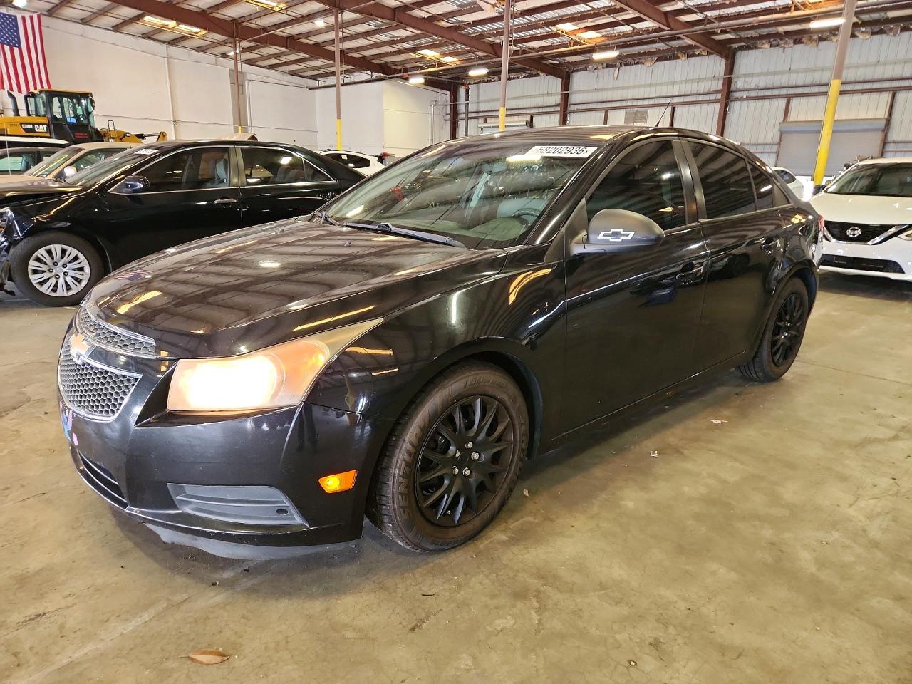 2013 CHEVROLET CRUZE LS  