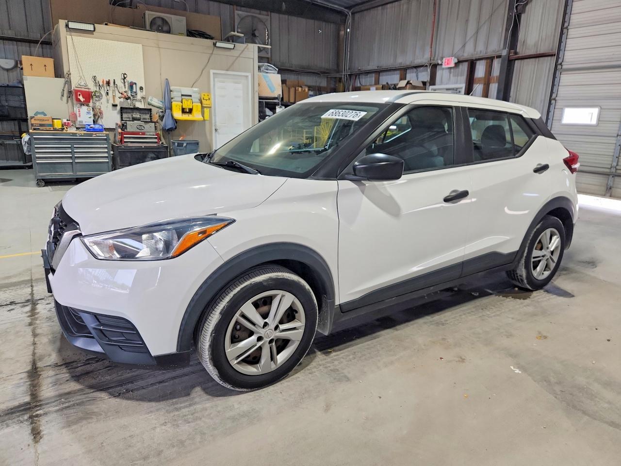 2020 NISSAN KICKS S  