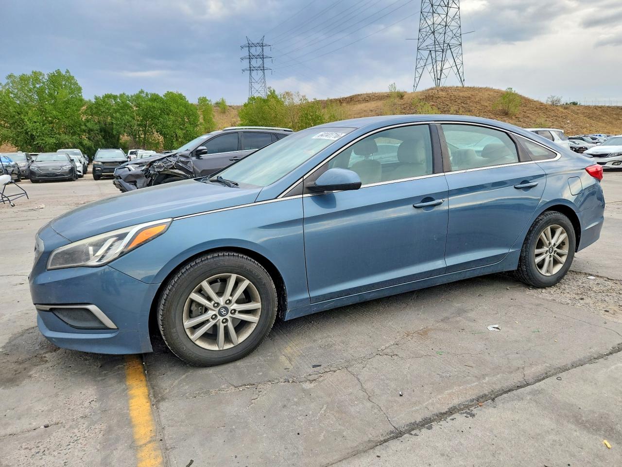 2017 HYUNDAI SONATA SE  