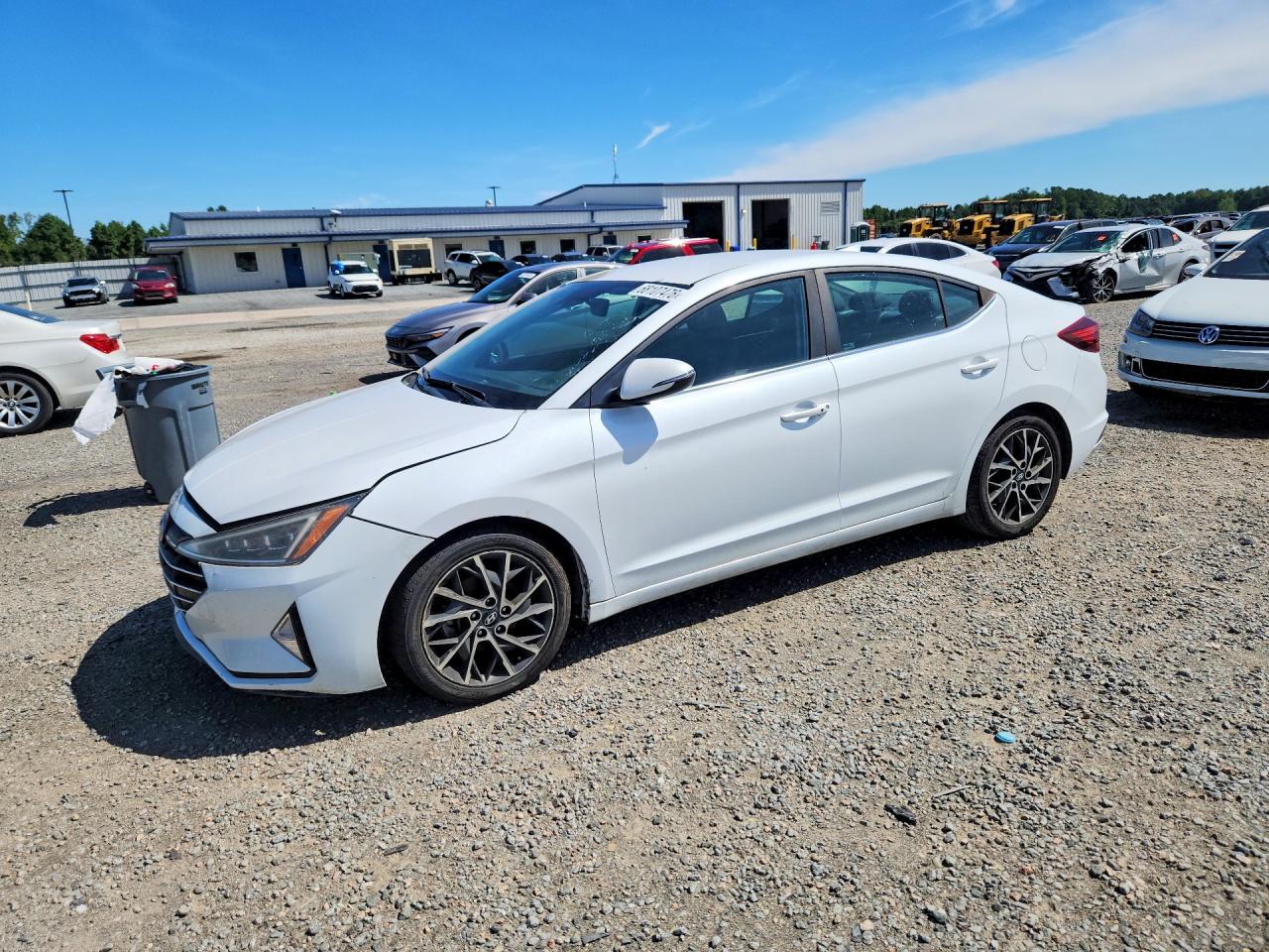 2019 HYUNDAI ELANTRA LIMITED  