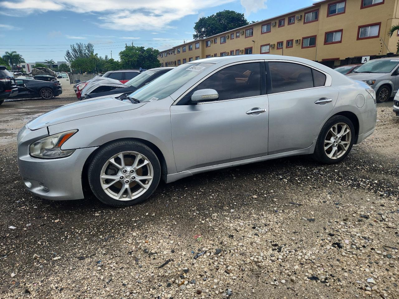 2014 NISSAN MAXIMA 3.5 S  