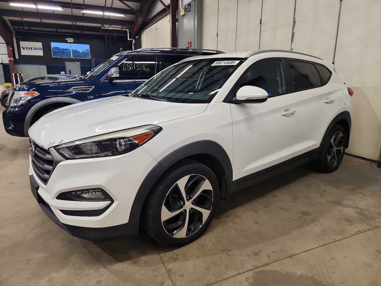 2016 HYUNDAI TUCSON SPORT  