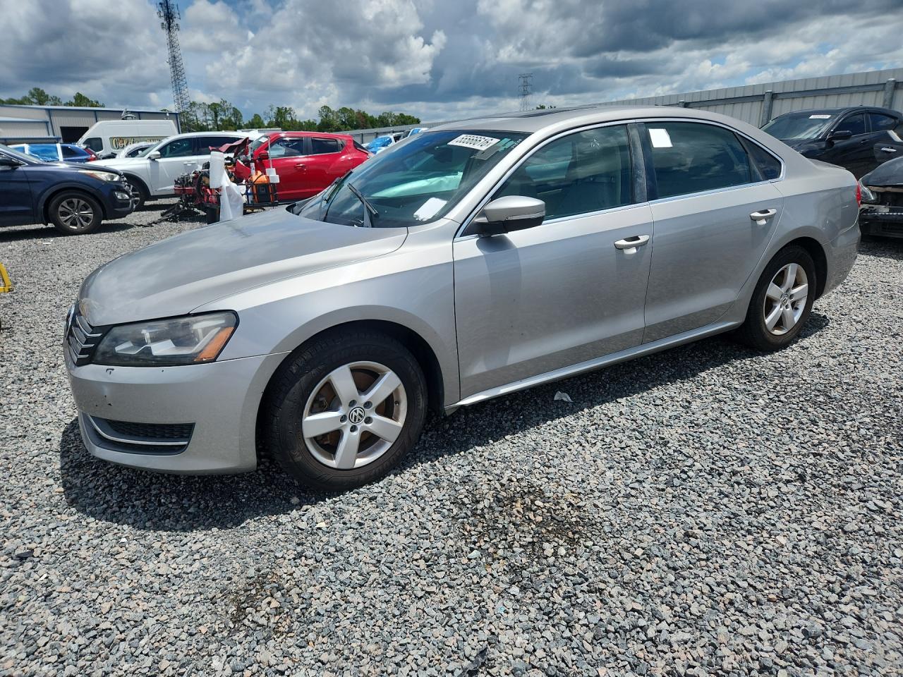 2014 VOLKSWAGEN PASSAT SE  