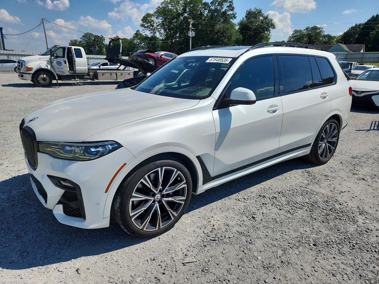 2022 BMW X7 M50I  
