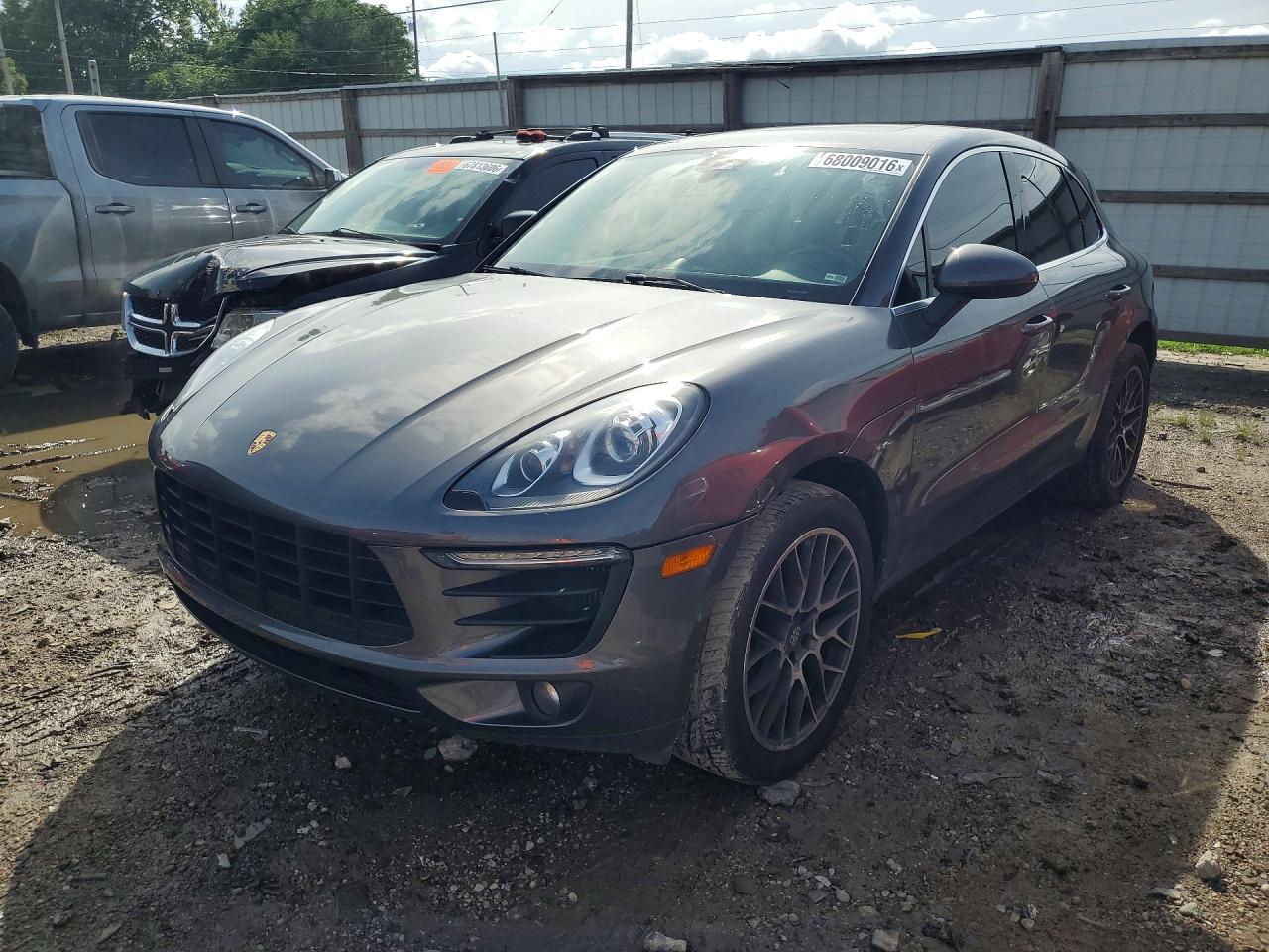 2018 PORSCHE MACAN S  