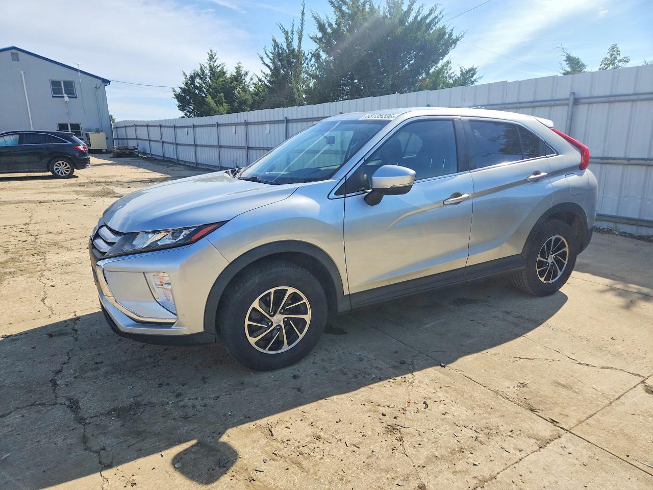 2020 MITSUBISHI ECLIPSE CROSS ES  