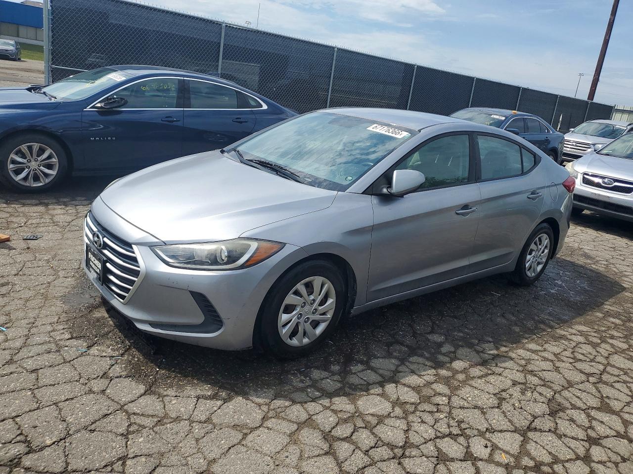 2017 HYUNDAI ELANTRA SE  