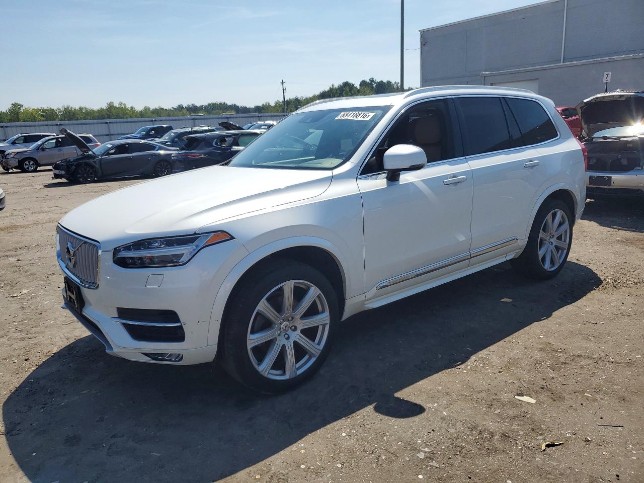 2016 VOLVO XC90 T6  