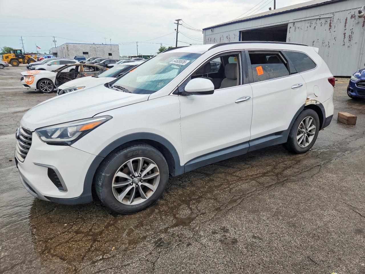2017 HYUNDAI SANTA FE SE  