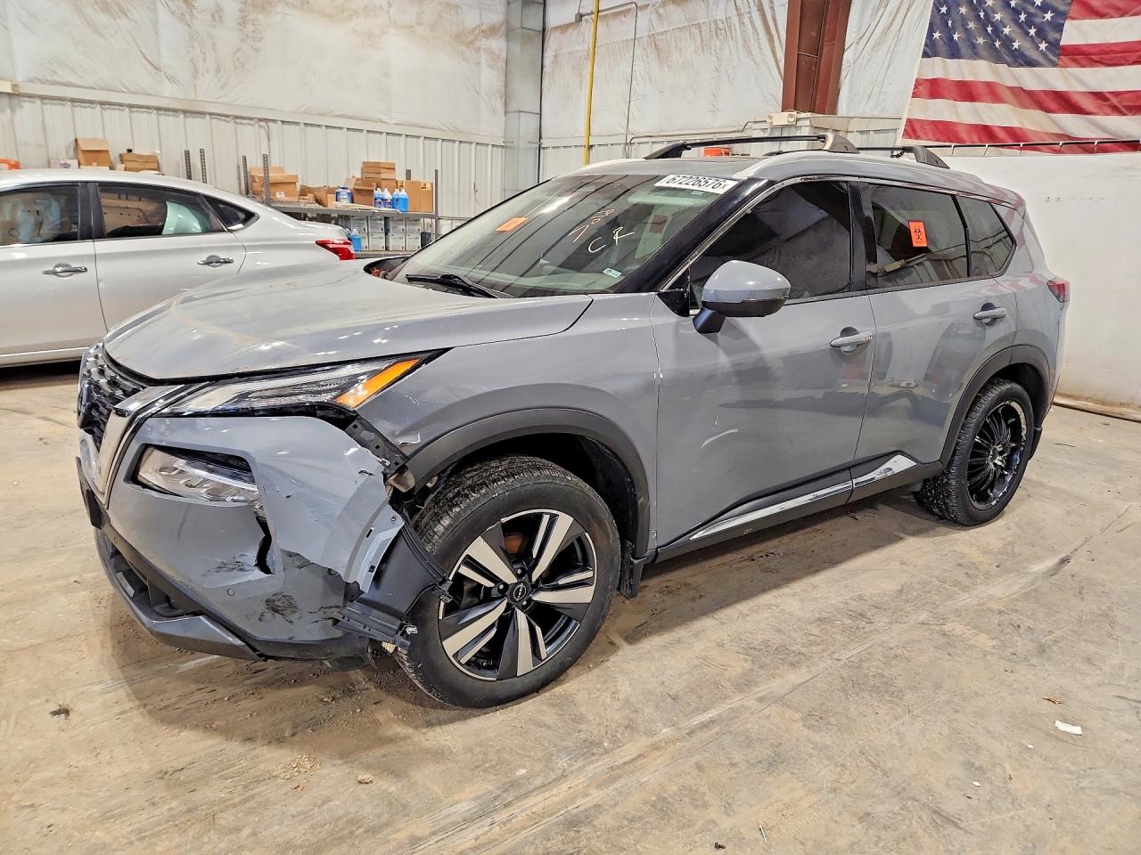 2022 NISSAN ROGUE SL  