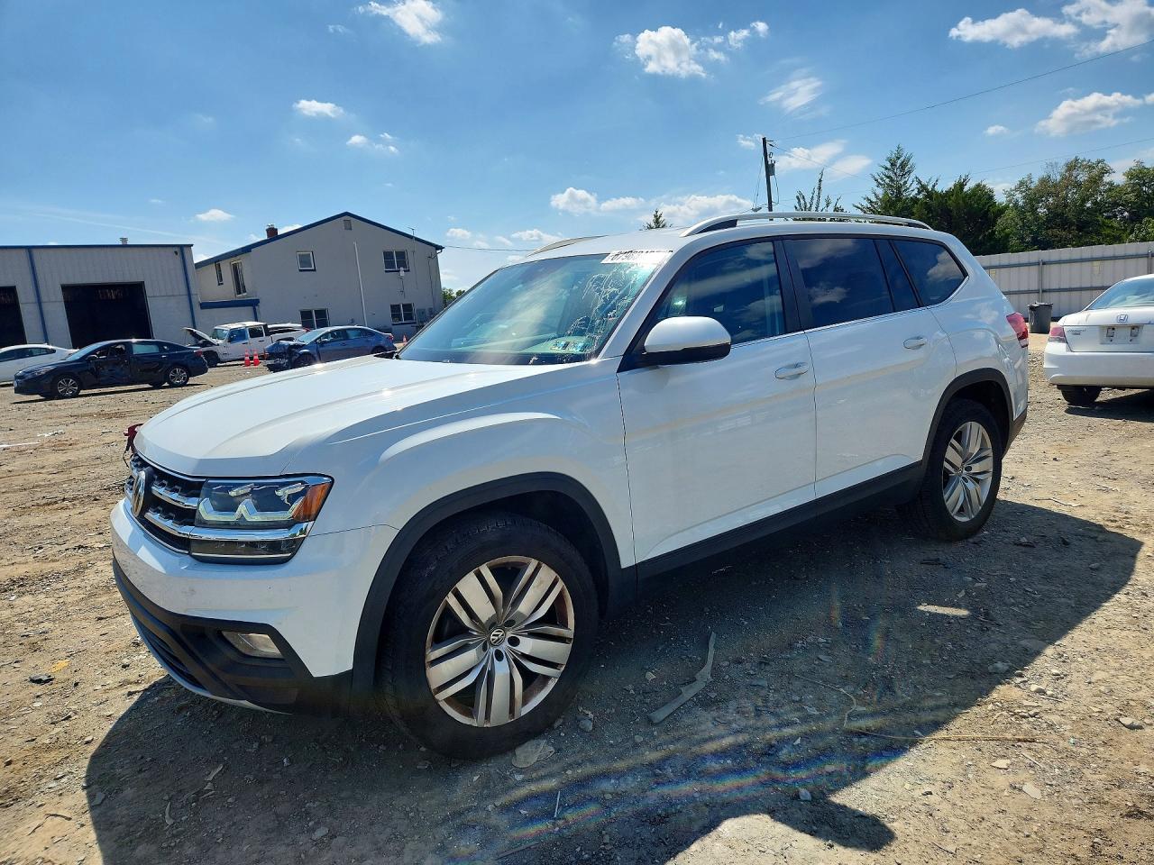 2019 VOLKSWAGEN ATLAS SE  