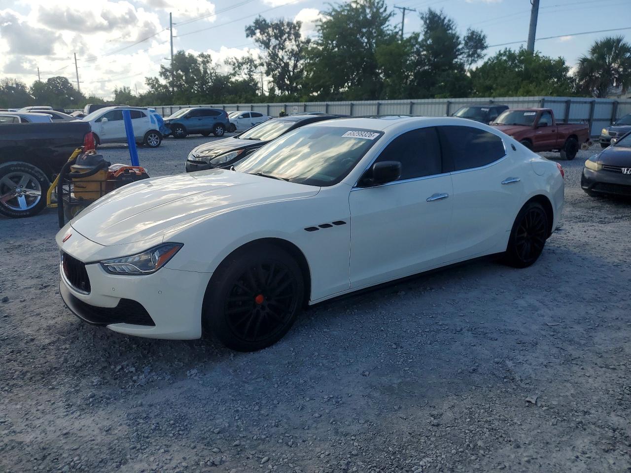 2014 MASERATI GHIBLI S  