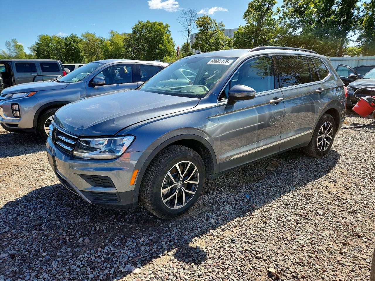2021 VOLKSWAGEN TIGUAN SE/SE R-LINE BLACK/SEL  
