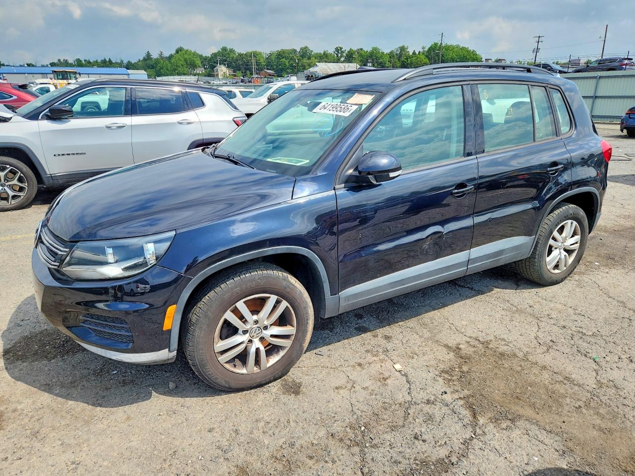 2016 VOLKSWAGEN TIGUAN S  