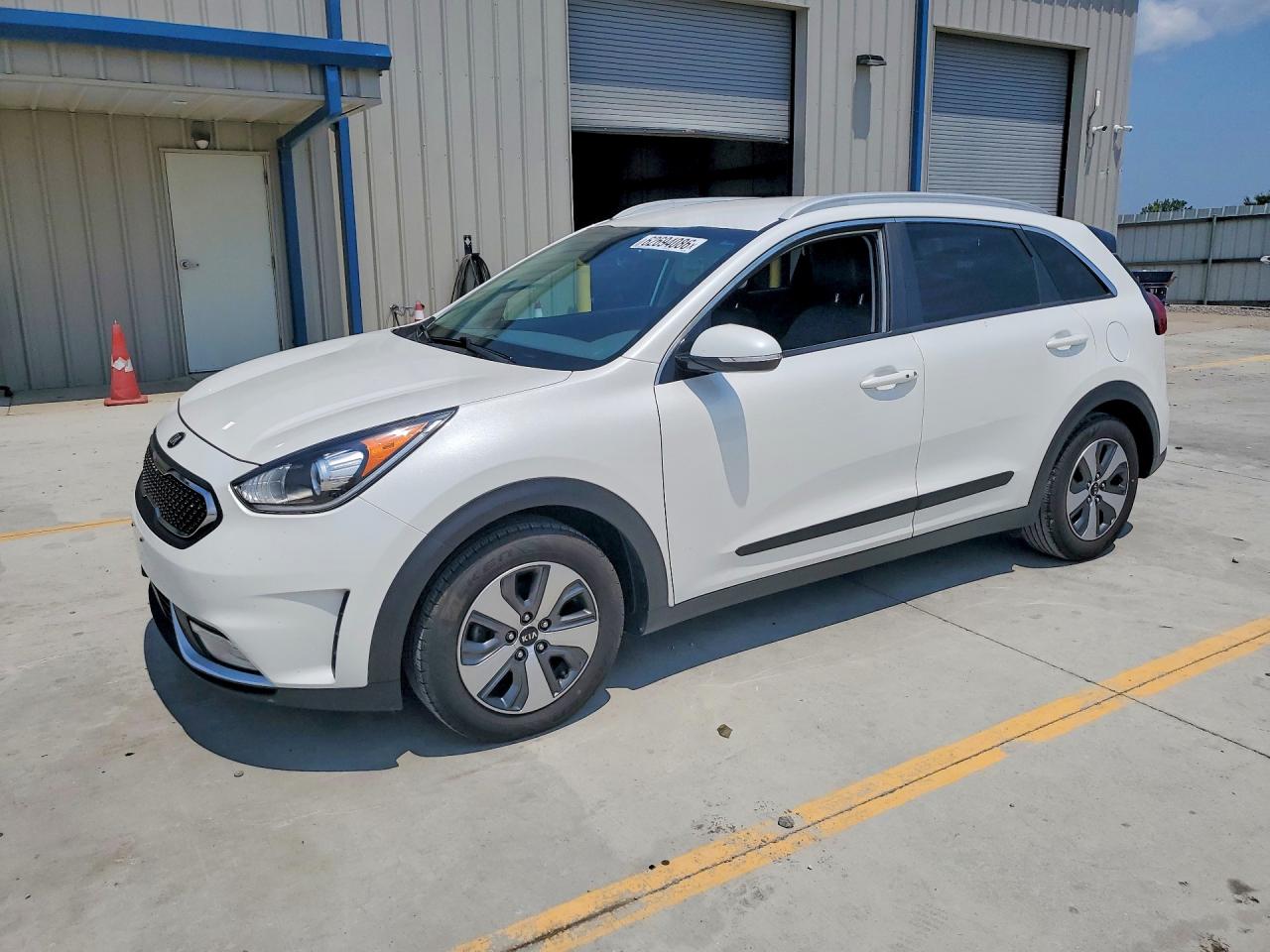 2019 KIA NIRO EX  