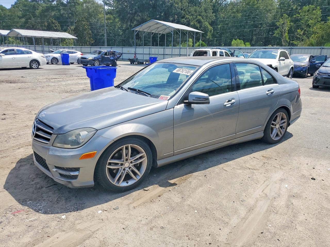 2013 MERCEDES-BENZ C 250  