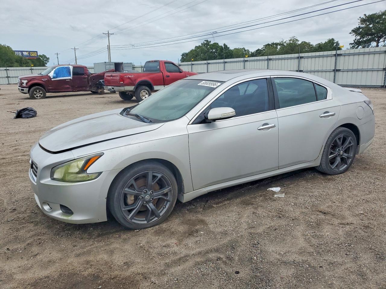 2013 NISSAN MAXIMA 3.5 SV  