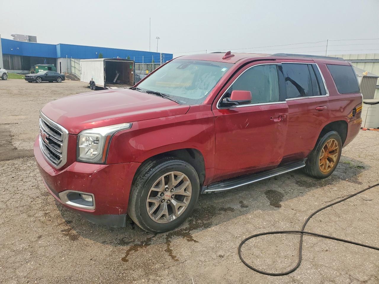 2017 GMC YUKON SLE  