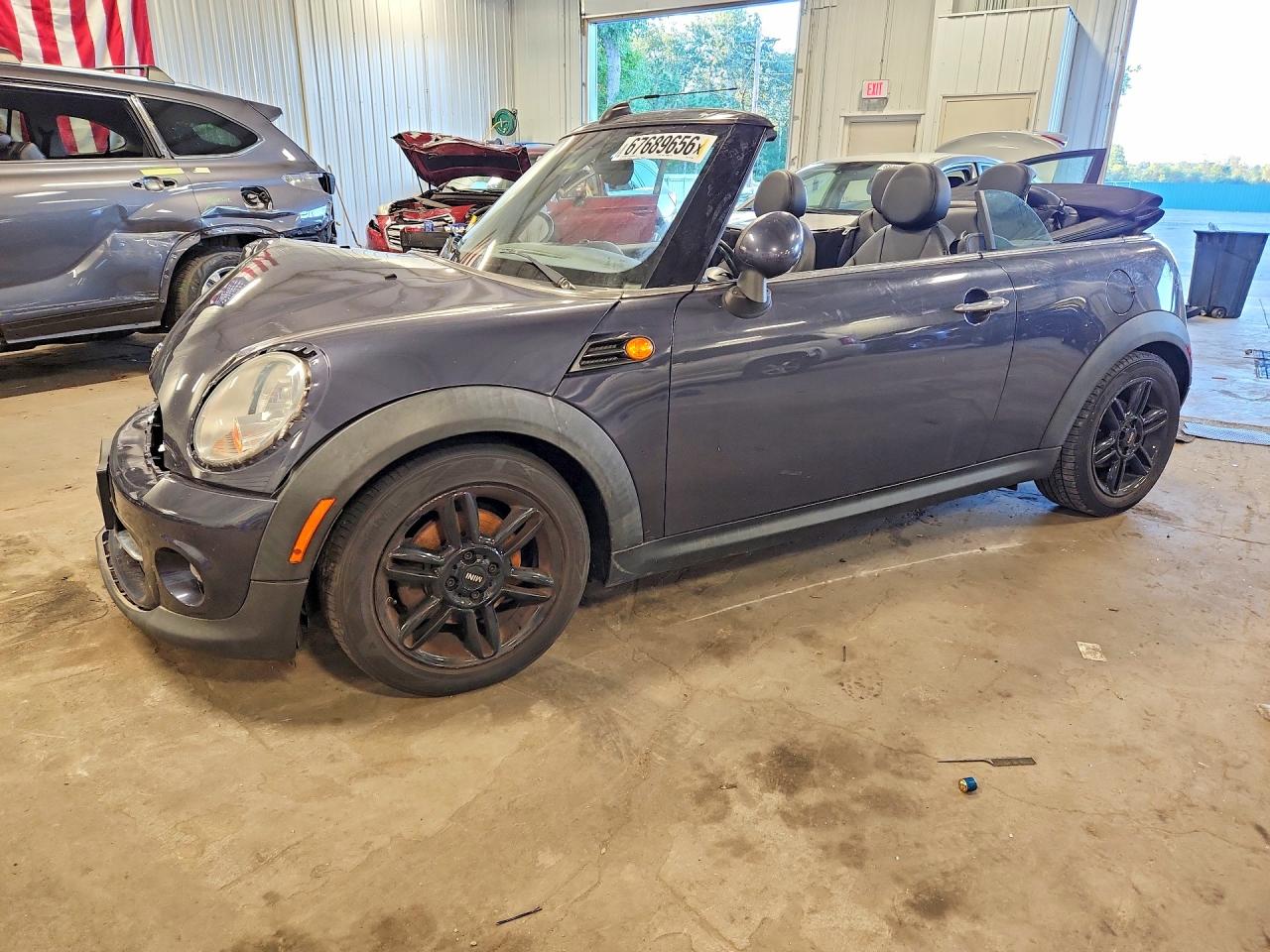 2014 MINI COOPER   