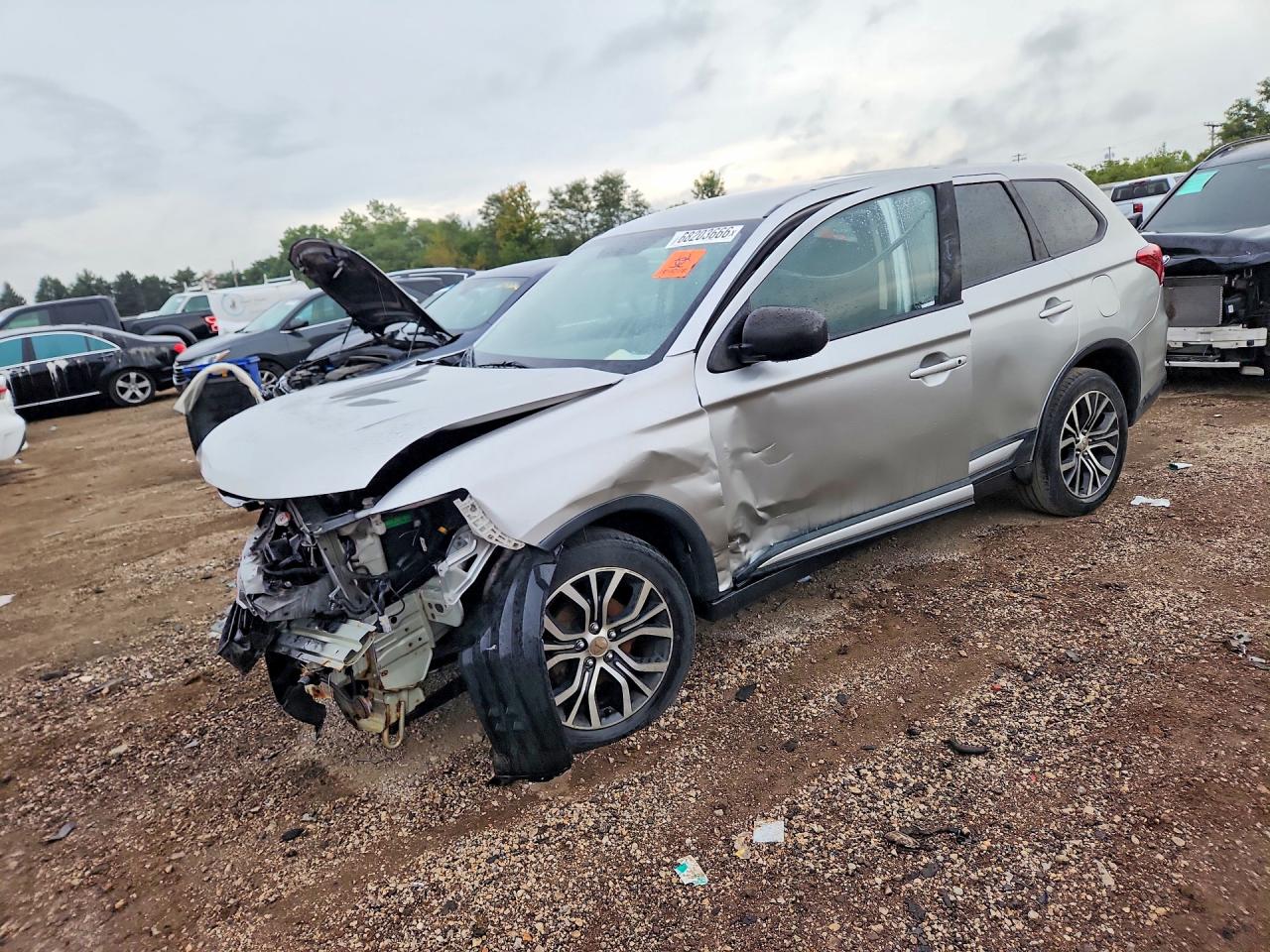 2018 MITSUBISHI OUTLANDER SE  
