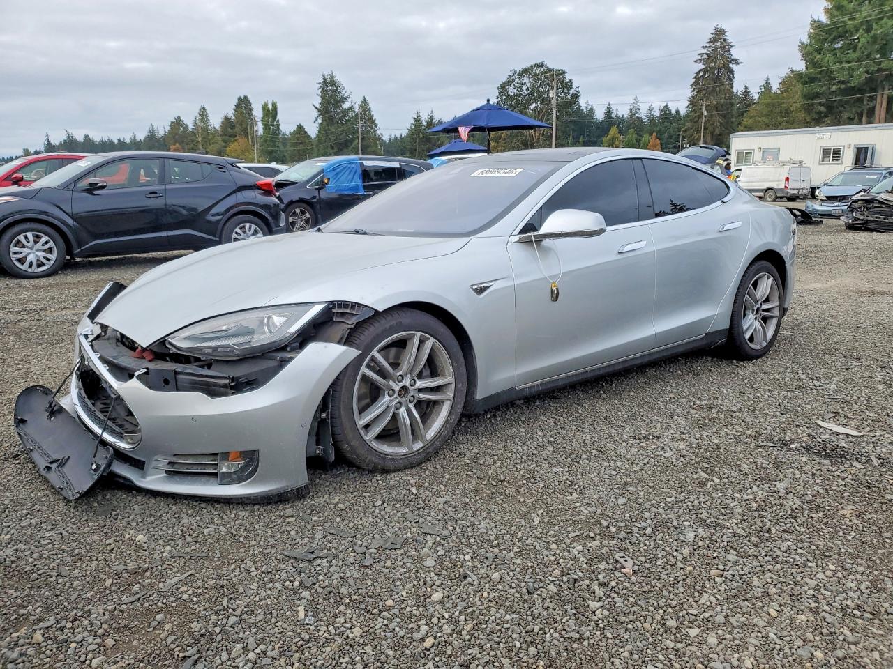 2015 TESLA MODEL S 85D  