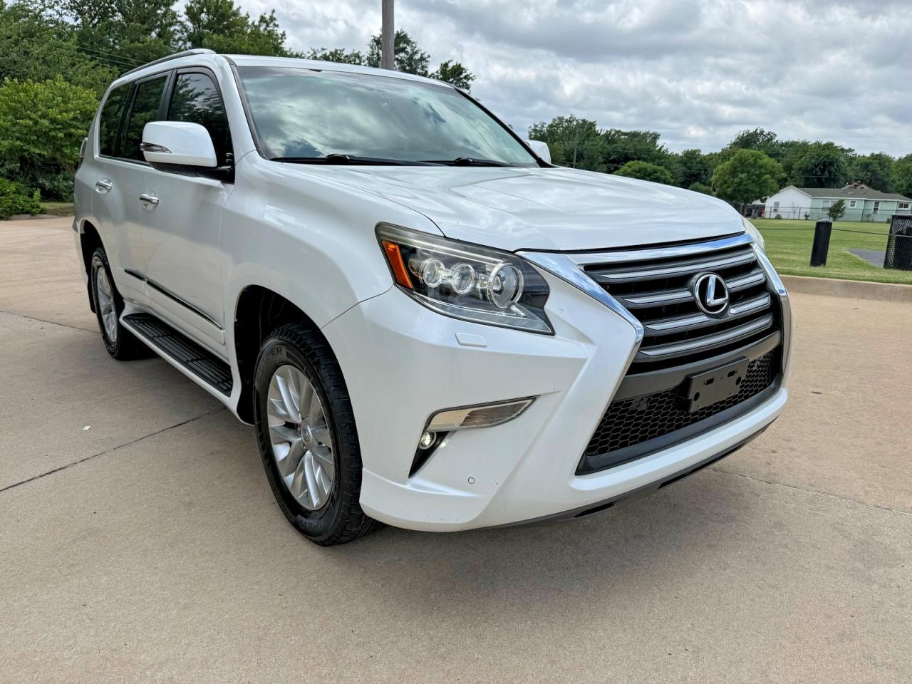 2016 LEXUS GX 460  
