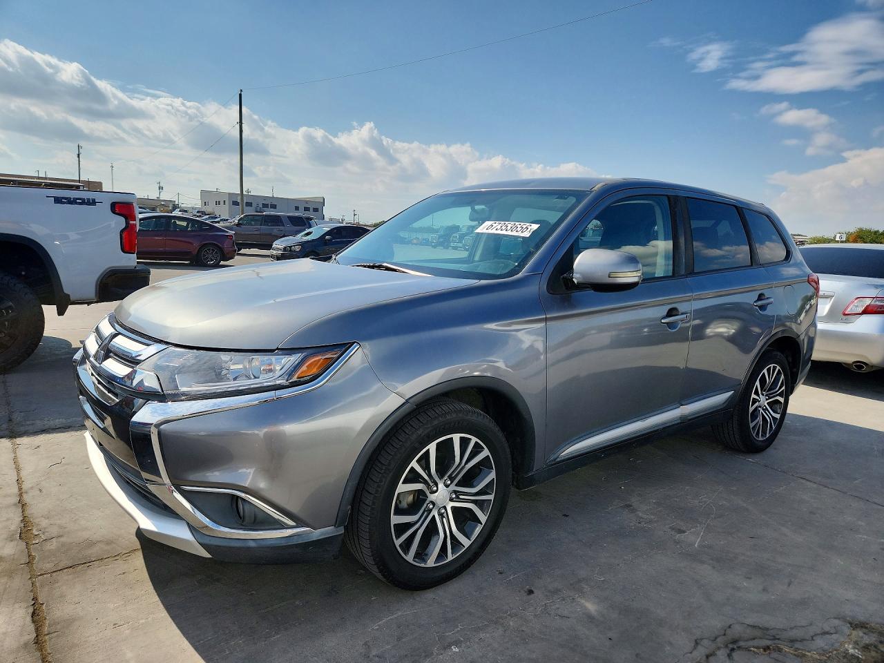 2018 MITSUBISHI OUTLANDER SE  