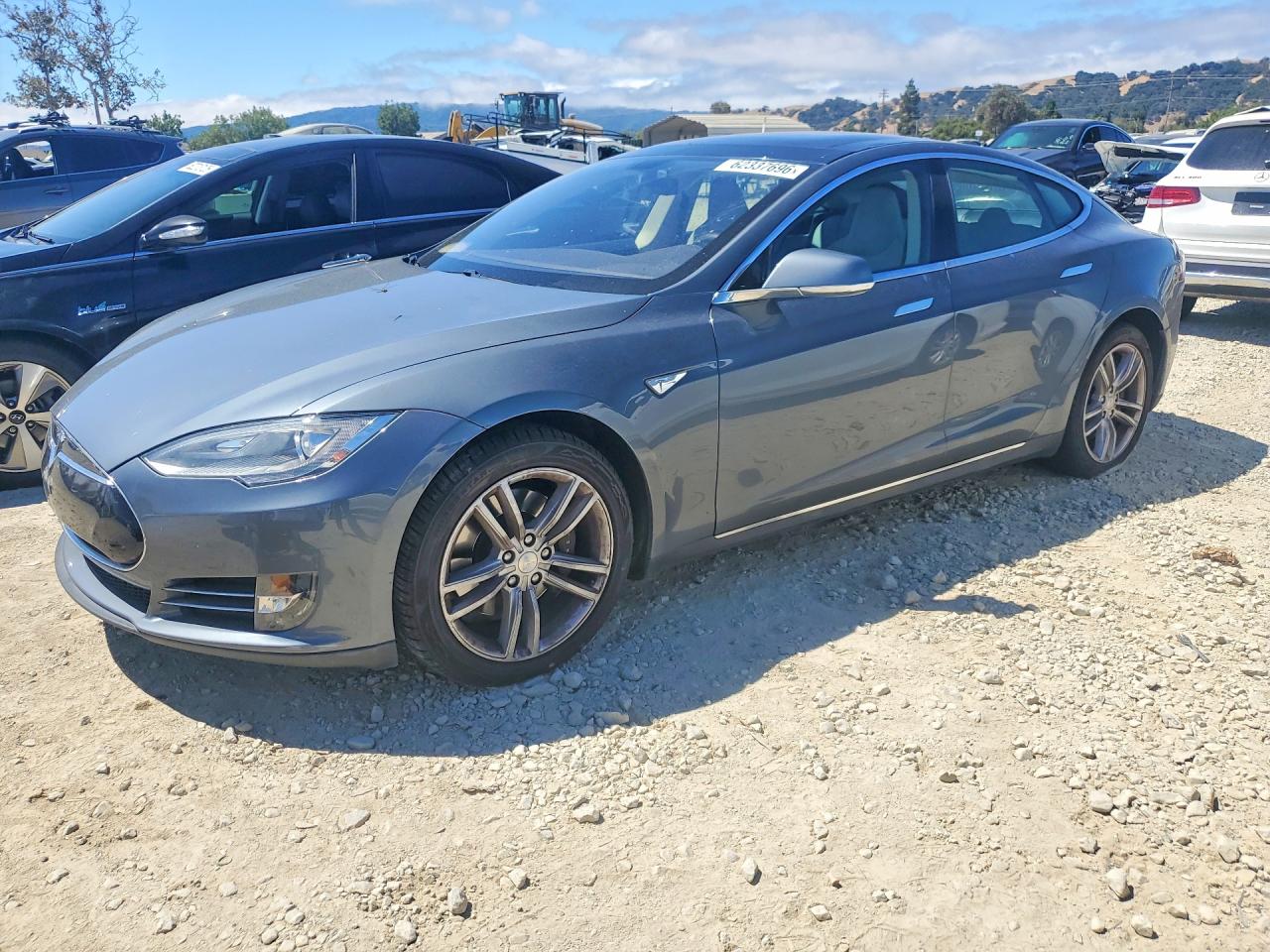 2013 TESLA MODEL S   