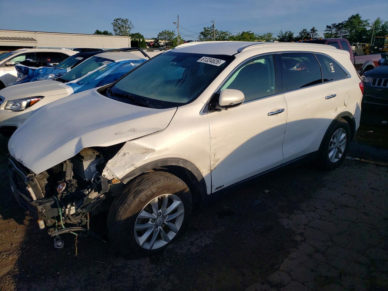 2017 KIA SORENTO LX  