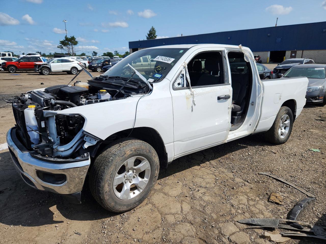 2024 RAM 1500 BIG HORN/LONE STAR  