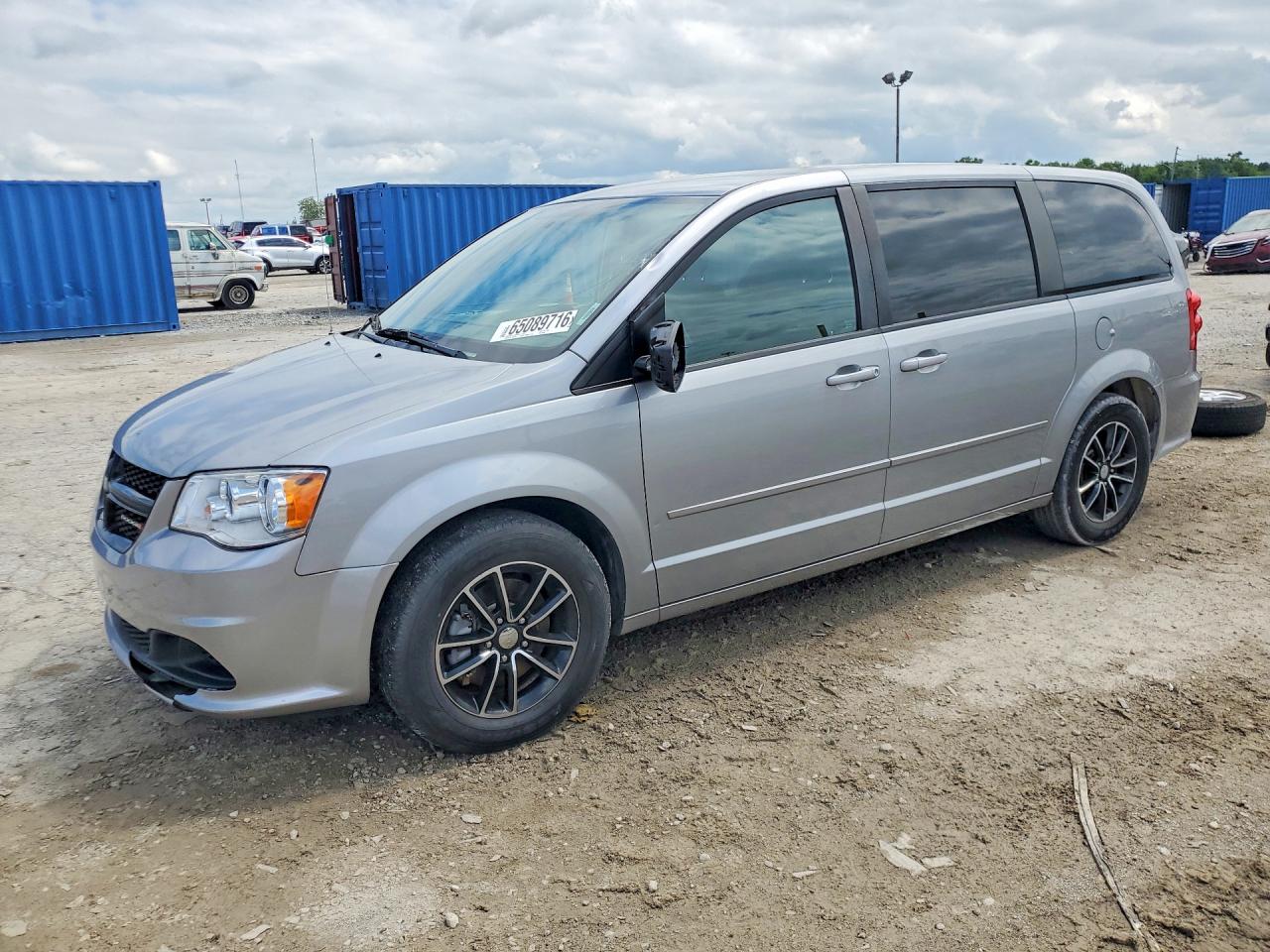 2015 DODGE GRAND CARAVAN SE  