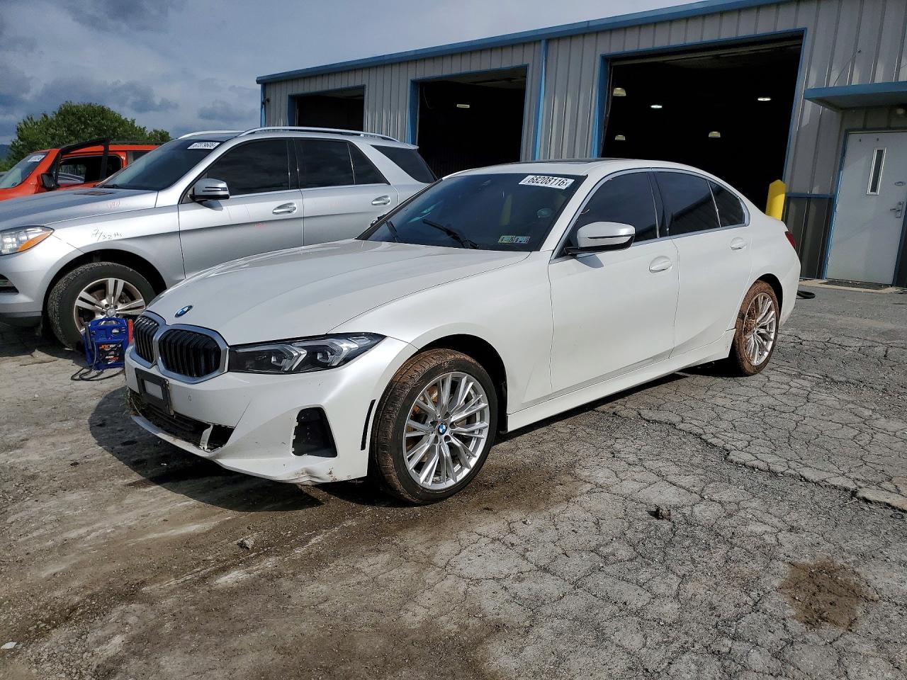 2024 BMW 330XI   