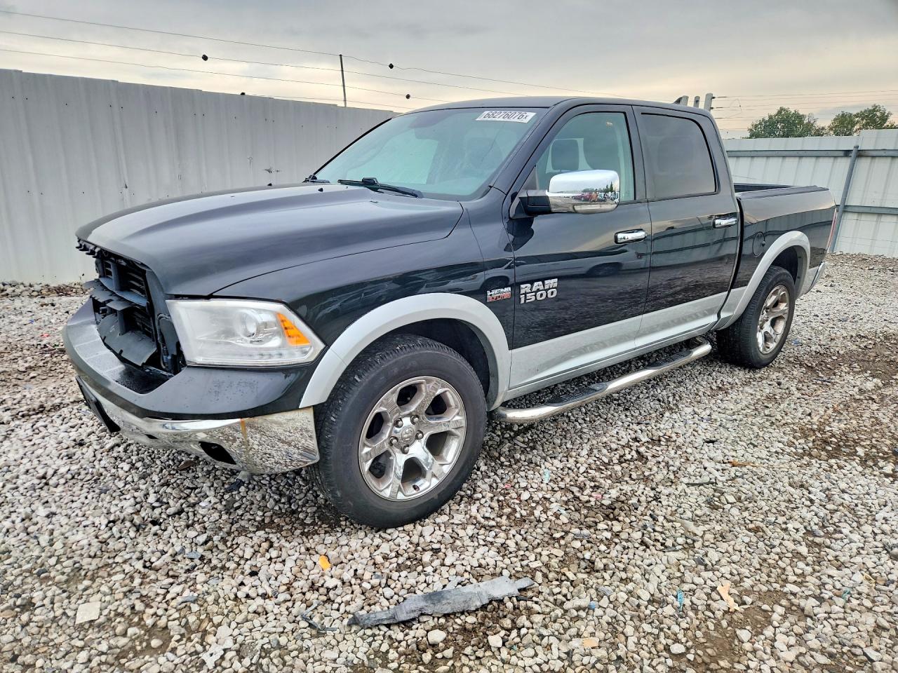 2016 RAM 1500 LARAMIE  