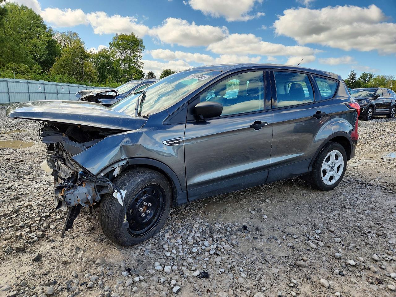 2019 FORD ESCAPE S  