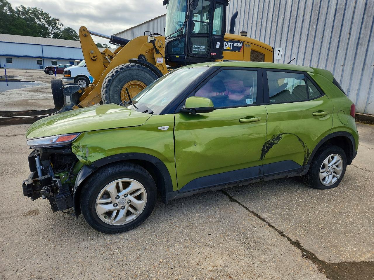 2024 HYUNDAI VENUE SE  