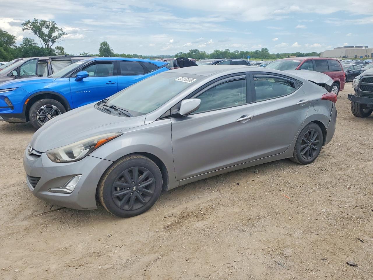 2014 HYUNDAI ELANTRA SE  