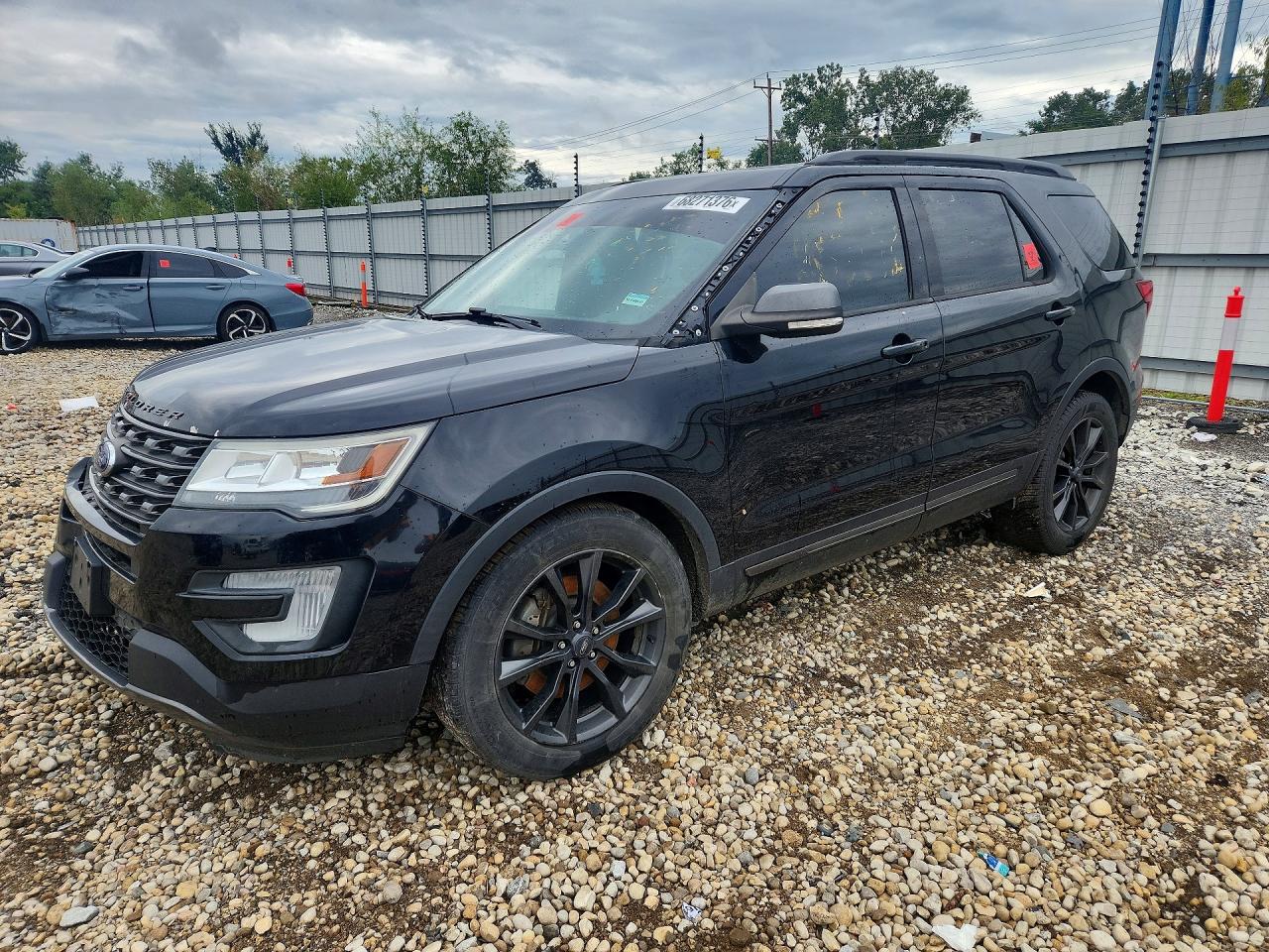 2017 FORD EXPLORER XLT  