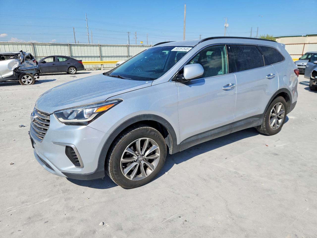 2017 HYUNDAI SANTA FE SE  