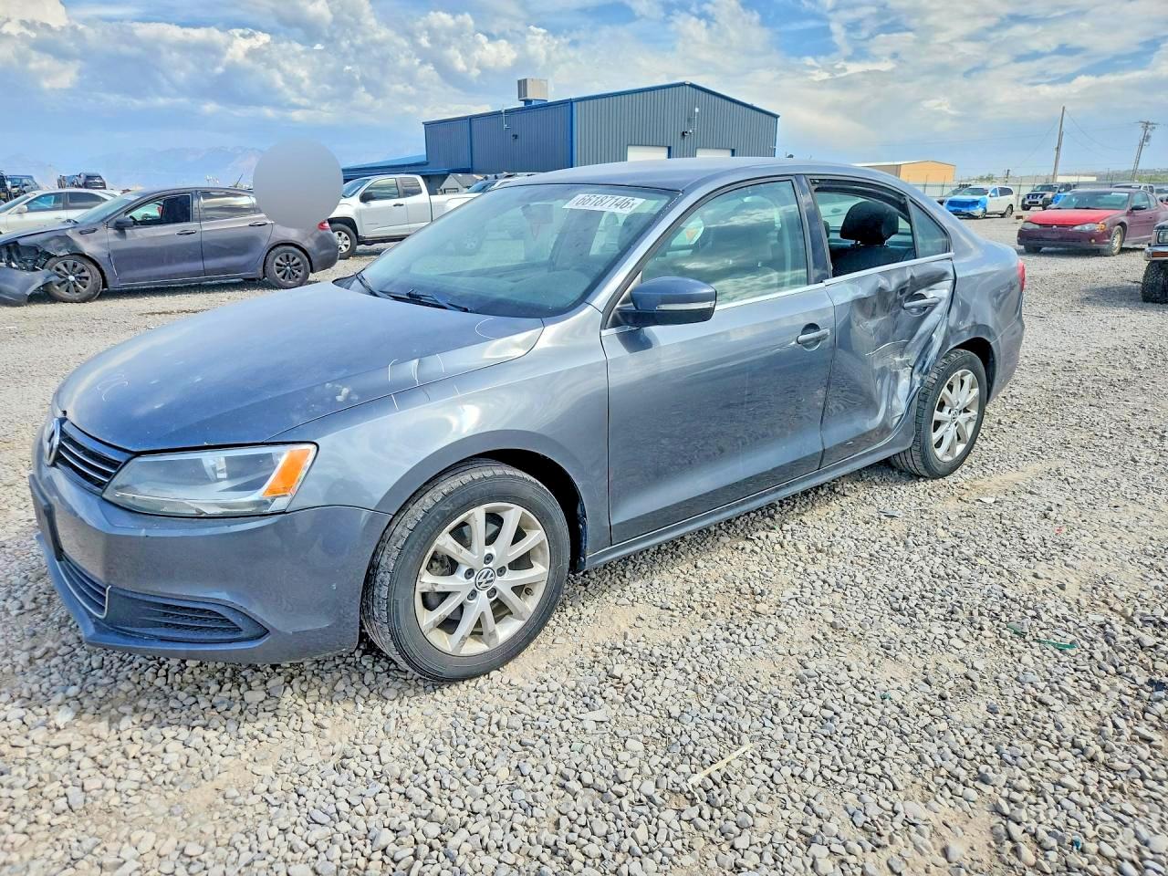 2014 VOLKSWAGEN JETTA SE  