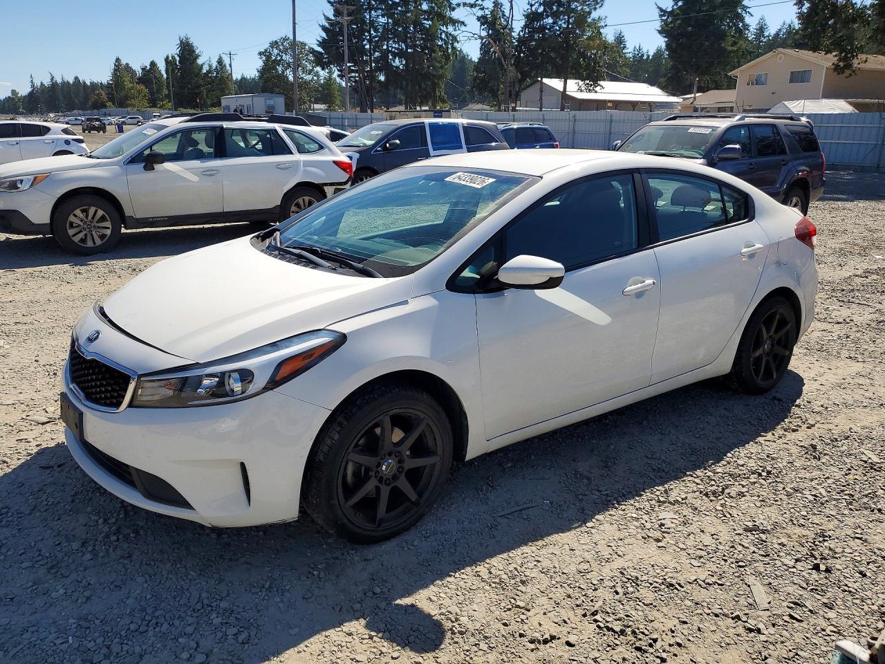2018 KIA FORTE LX  