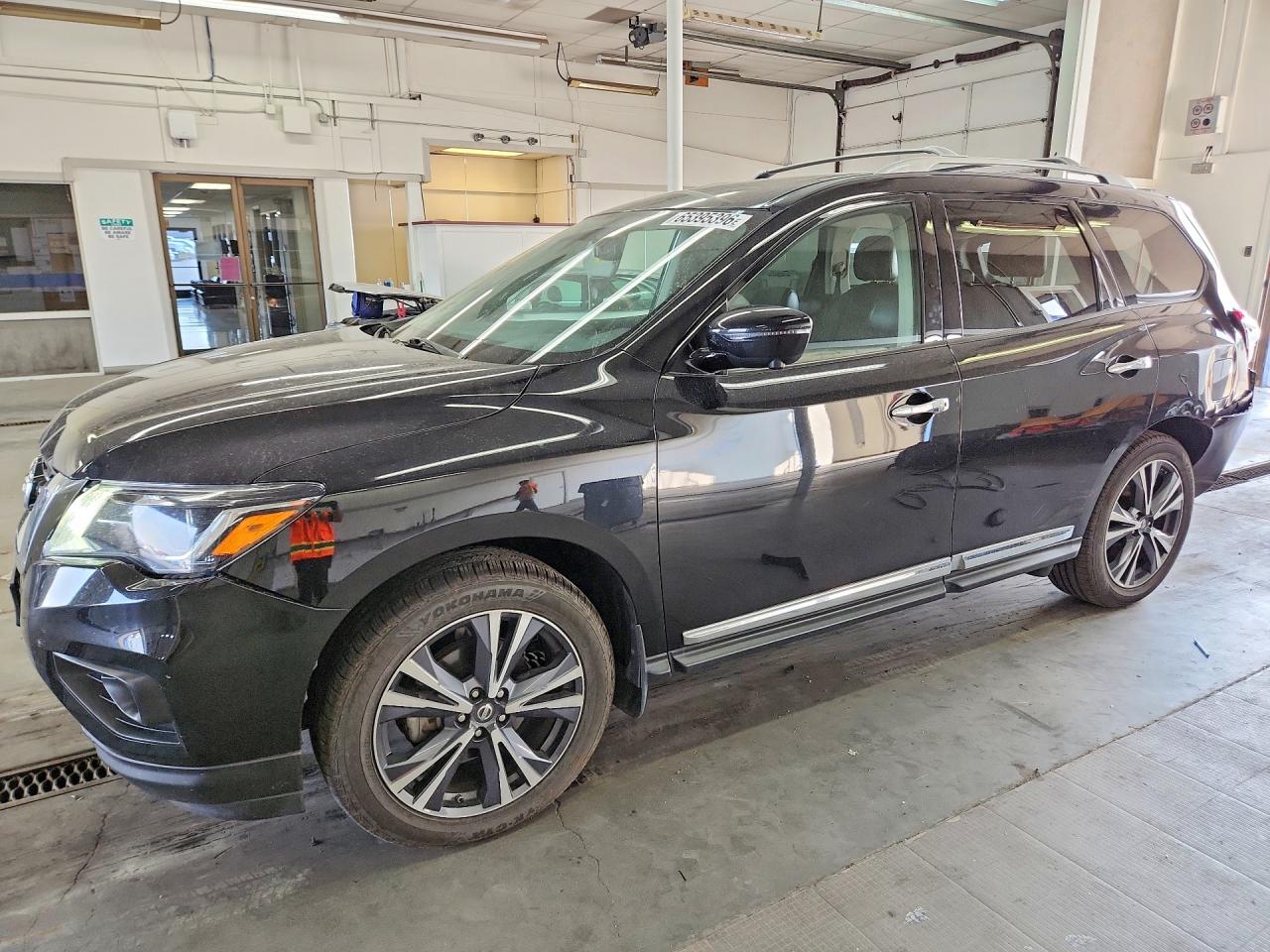 2018 NISSAN PATHFINDER PLATINUM  