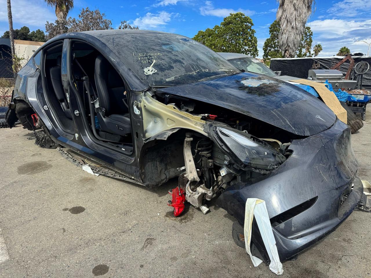 2024 TESLA MODEL Y   