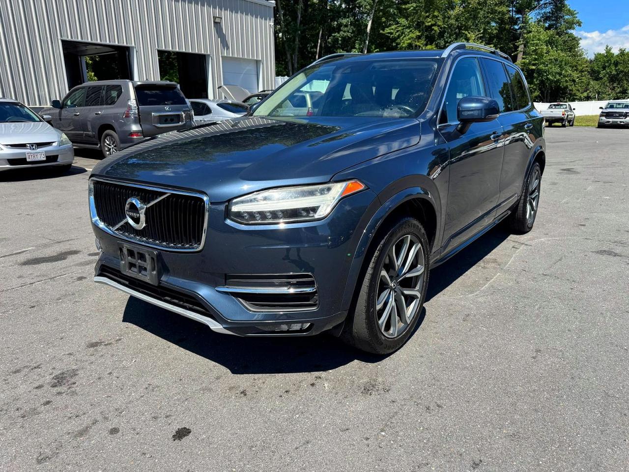 2019 VOLVO XC90 T5 MOMENTUM  