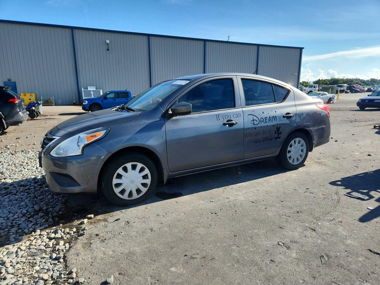 2019 NISSAN VERSA S  