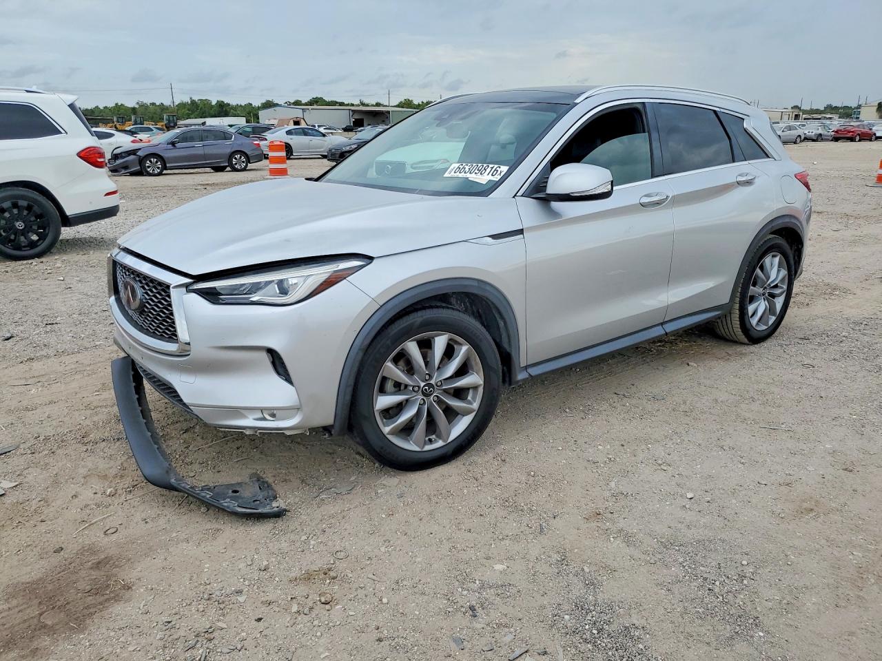 2021 INFINITI QX50 LUXE  