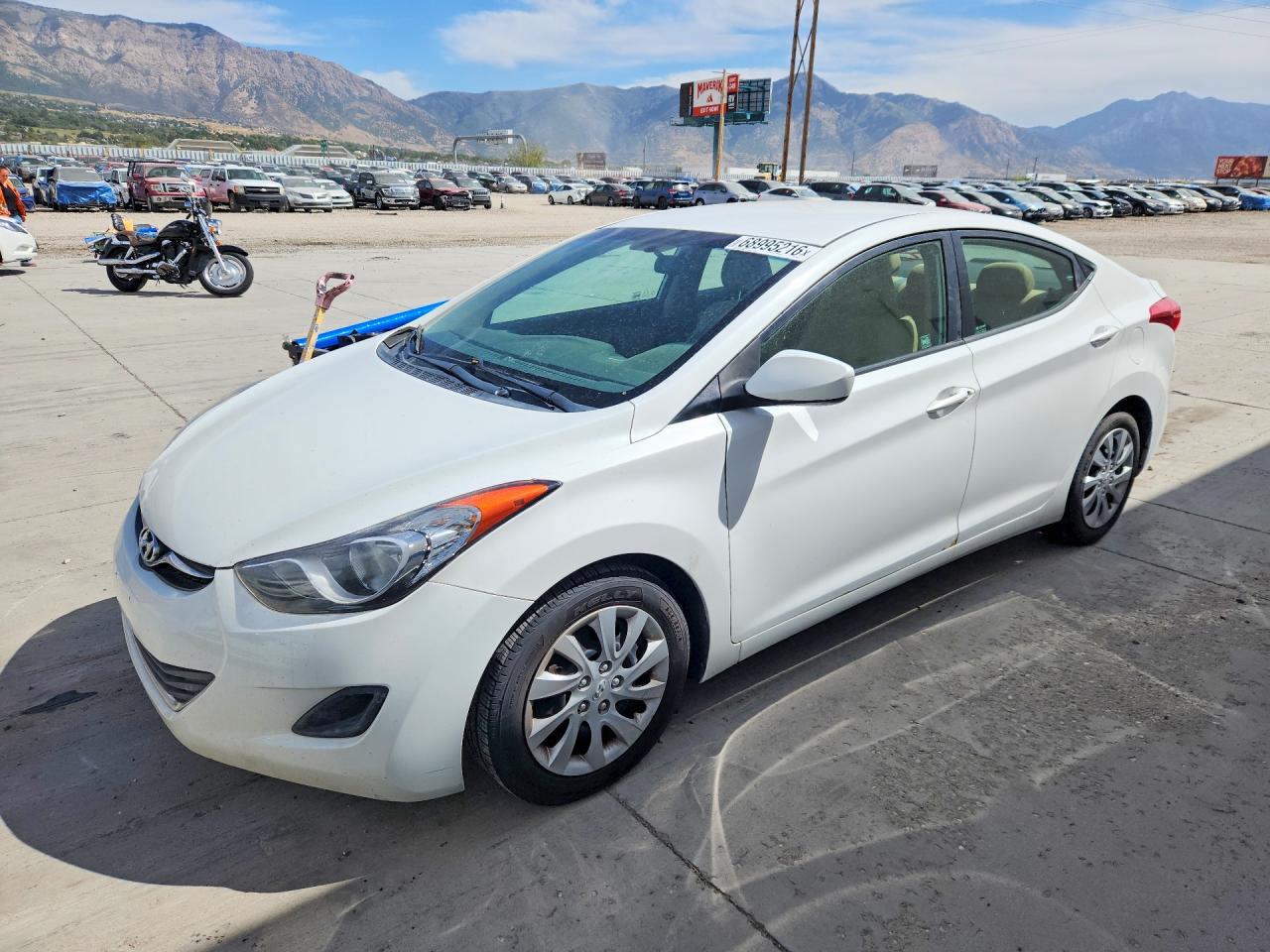 2013 HYUNDAI ELANTRA GLS  