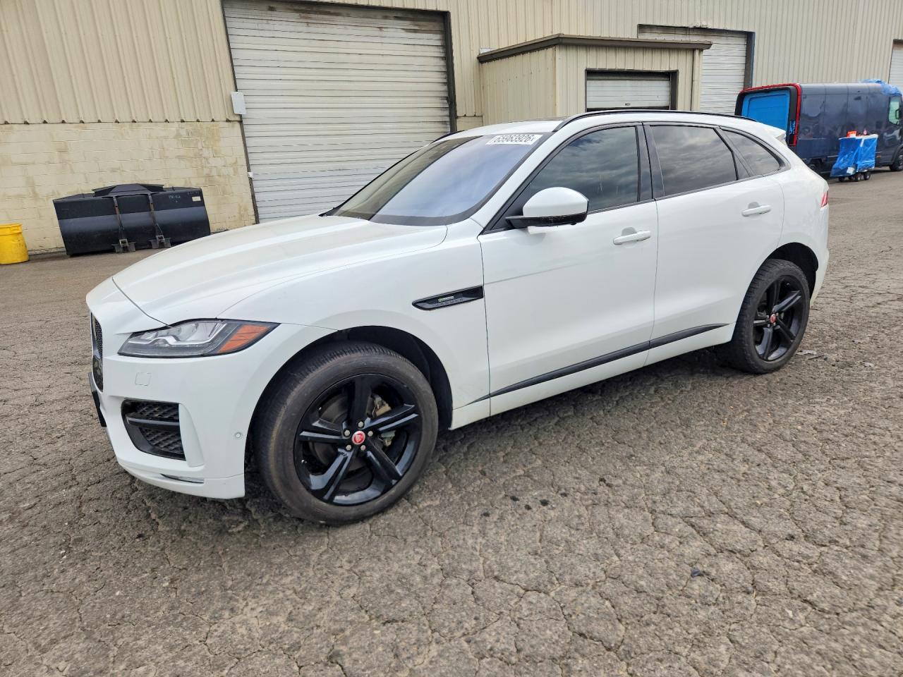 2018 JAGUAR F-PACE R - SPORT  
