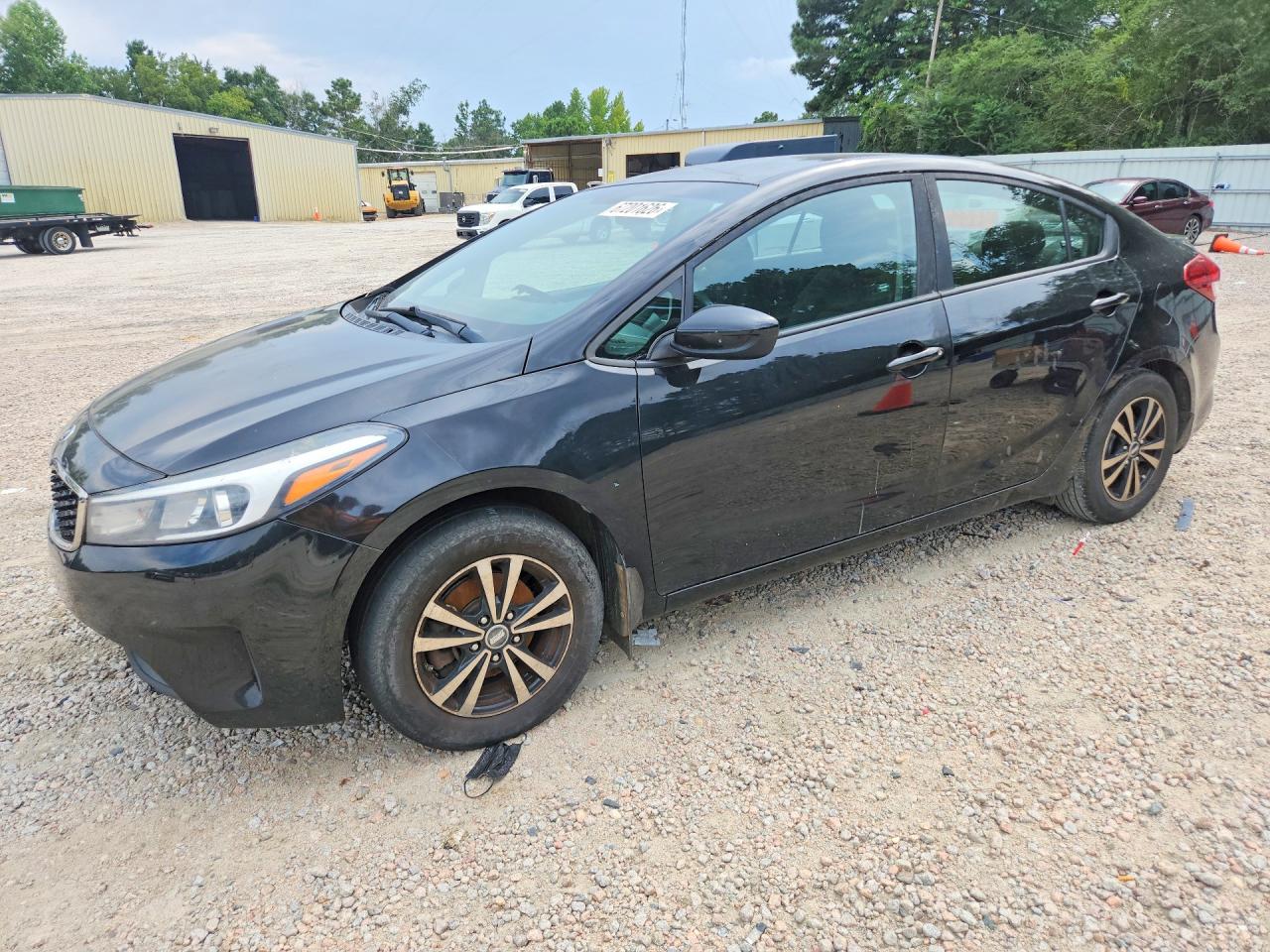 2017 KIA FORTE LX  