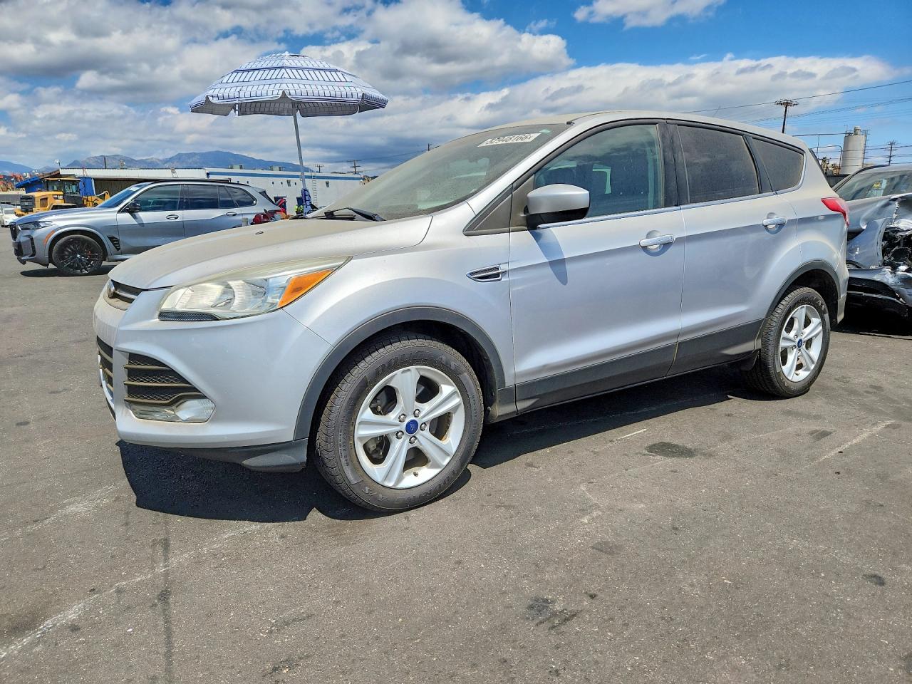 2016 FORD ESCAPE SE  