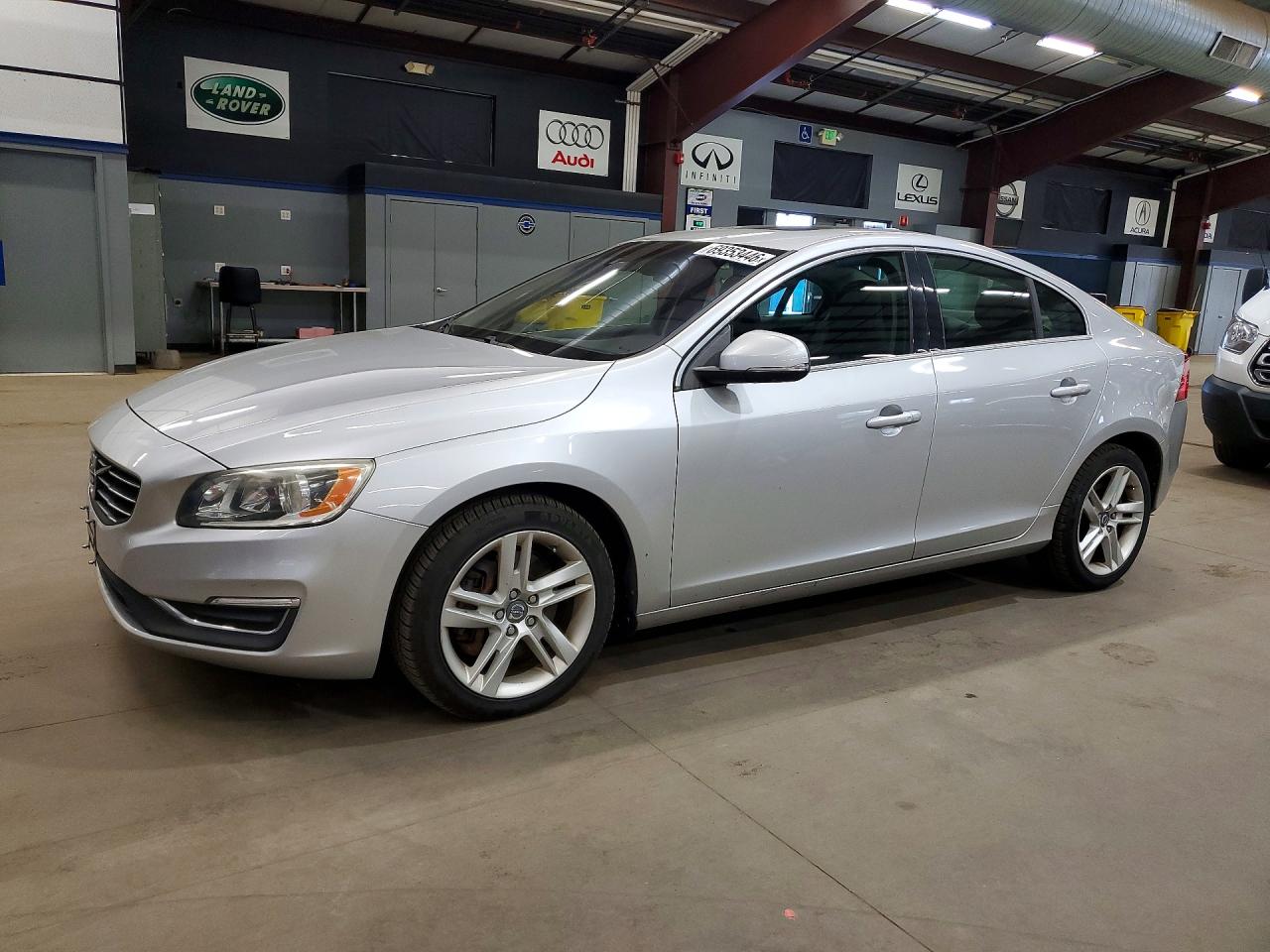 2014 VOLVO S60 T5  